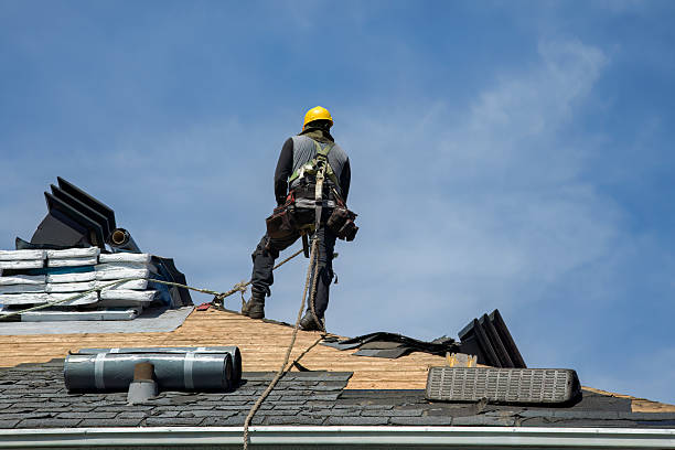 Professional Flat Roof Repair technician working in Mount Vernon, GA